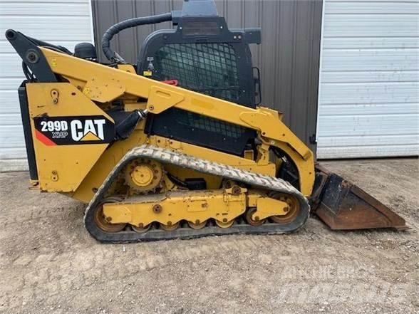 CAT 299D2 XHP 滑移轉向裝載機