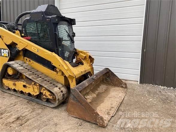 CAT 299D2 XHP 滑移轉向裝載機