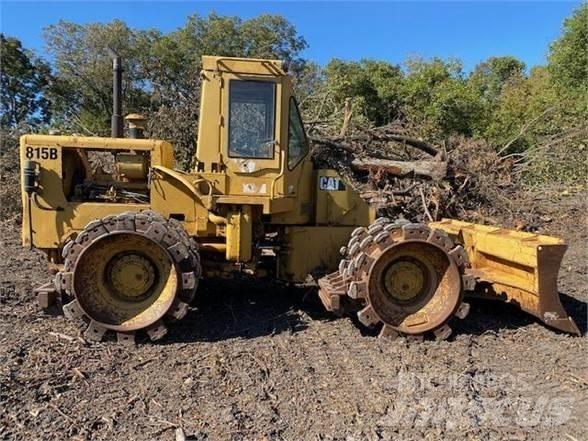 CAT 815B 單輪滾壓機