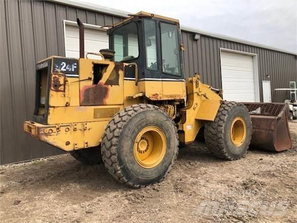 CAT 924F 輪胎式裝載機