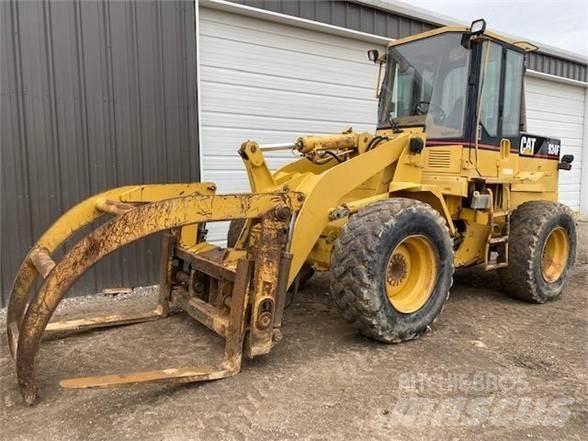 CAT 924F 輪胎式裝載機