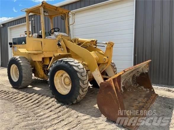 CAT 924F 輪胎式裝載機