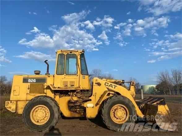 CAT 926 輪胎式裝載機