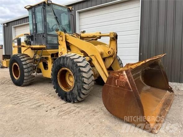 CAT 938G 輪胎式裝載機