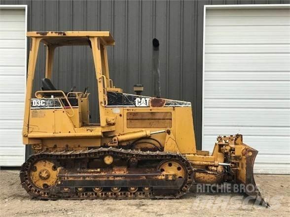 CAT D3C 履帶推土機