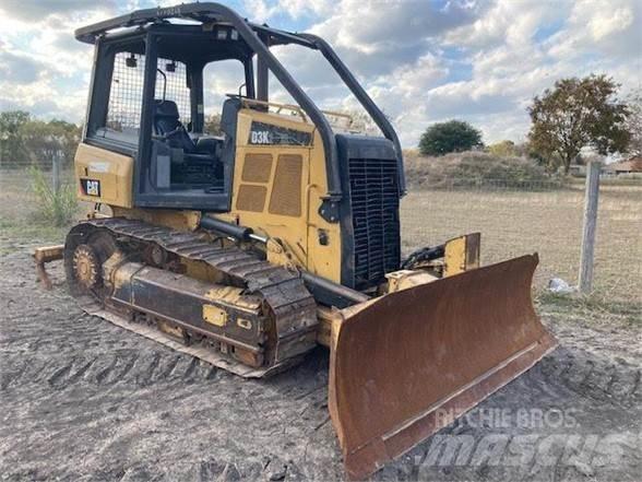 CAT D3K2 XL 履帶推土機