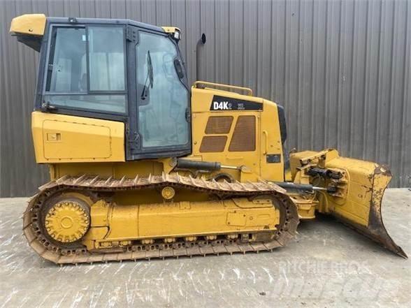 CAT D4K2 XL 履帶推土機