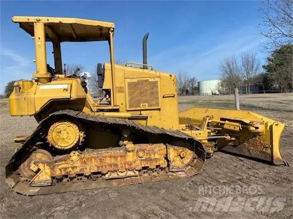 CAT D5N 履帶推土機