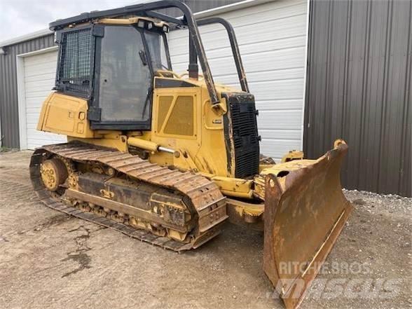 CAT D6K 履帶推土機