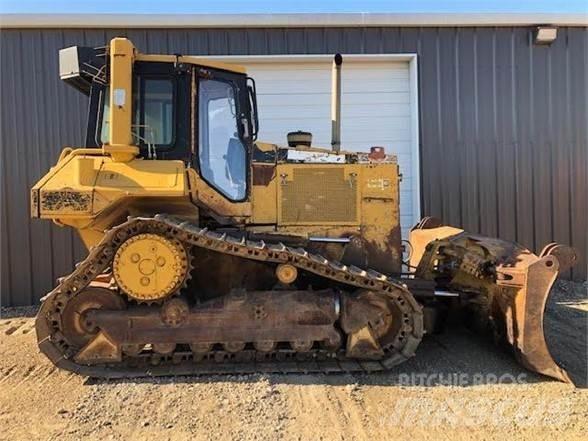 CAT D6M XL 履帶推土機