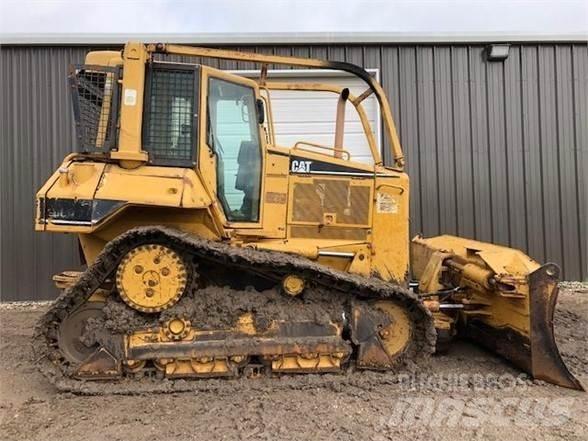 CAT D6N XL 履帶推土機