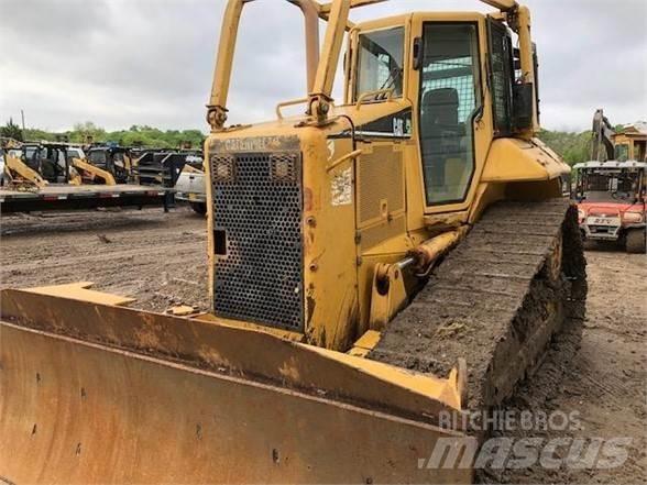 CAT D6N XL 履帶推土機