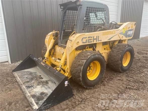 Gehl 7810 滑移轉向裝載機
