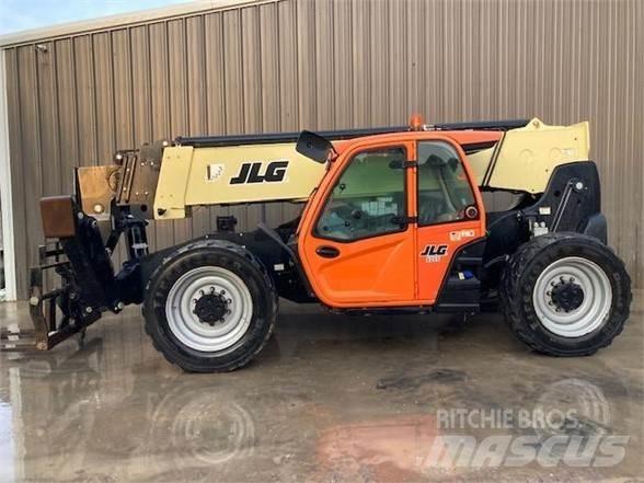 JLG 1055 伸縮臂操作車