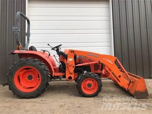Kubota L3200 曳引機