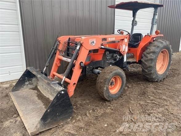 Kubota M4800 曳引機