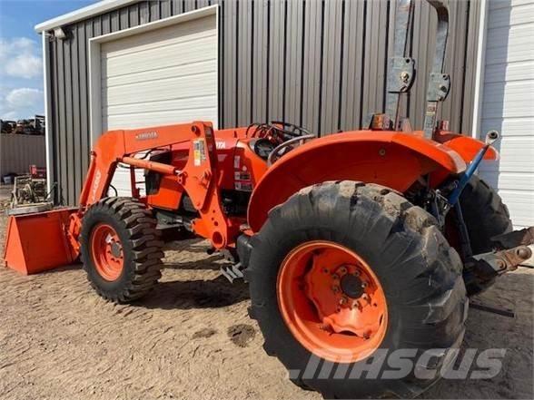 Kubota M8540D 曳引機