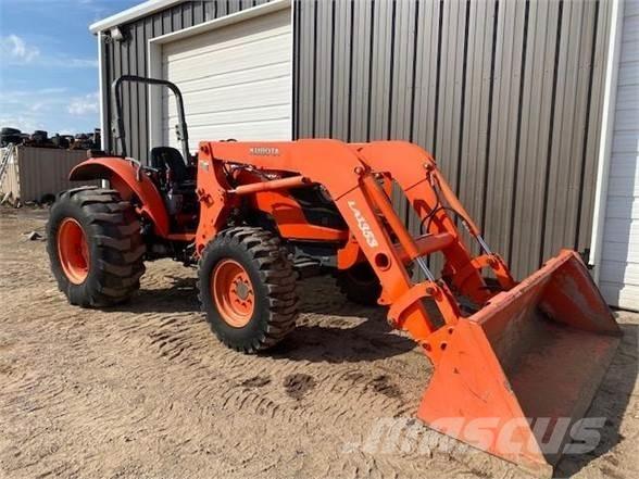Kubota M8540D 曳引機
