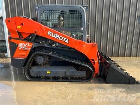 Kubota SVL75-2 滑移轉向裝載機