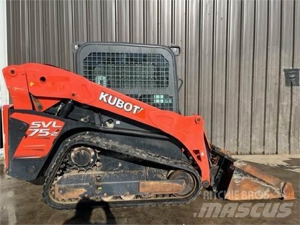 Kubota SVL75-2 滑移轉向裝載機