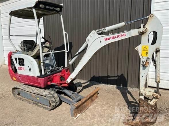 Takeuchi TB216 小型挖土機/掘鑿機<7t(小型挖掘機)
