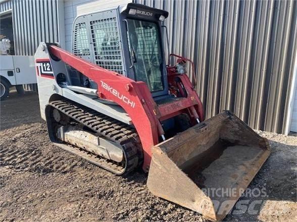 Takeuchi TL12 滑移轉向裝載機