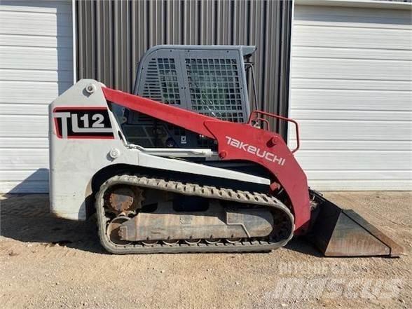 Takeuchi TL12 滑移轉向裝載機