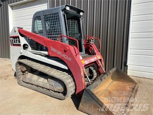 Takeuchi TL12 滑移轉向裝載機