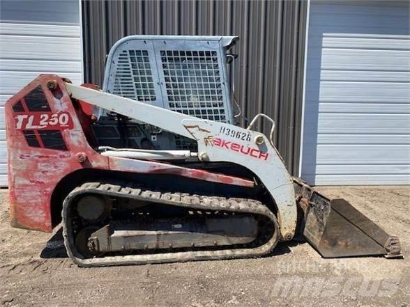 Takeuchi TL250 滑移轉向裝載機