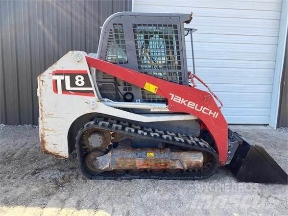 Takeuchi TL8 滑移轉向裝載機