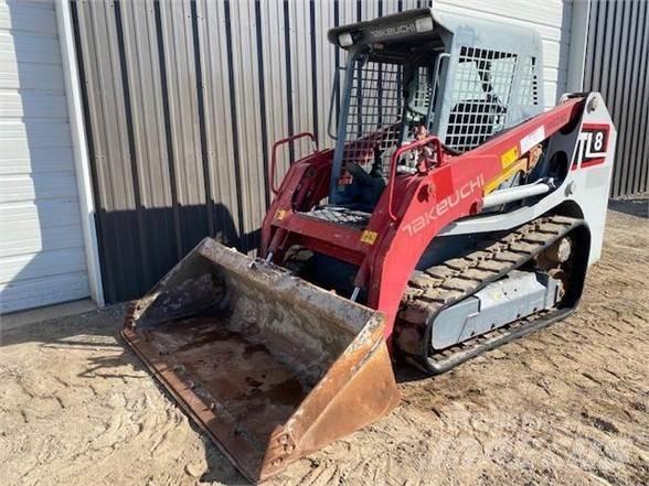 Takeuchi TL8 滑移轉向裝載機