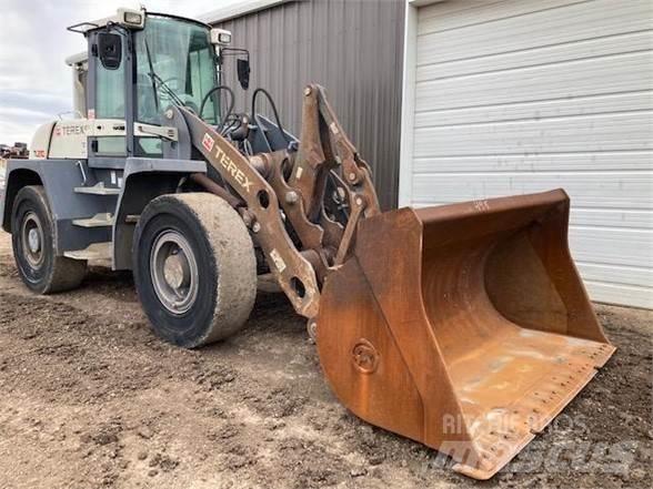 Terex TL210 輪胎式裝載機