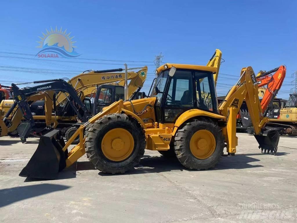 JCB 4 CX 反鏟裝載機
