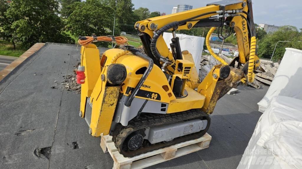 Brokk 90 拆卸式挖土機/掘鑿機/挖掘機