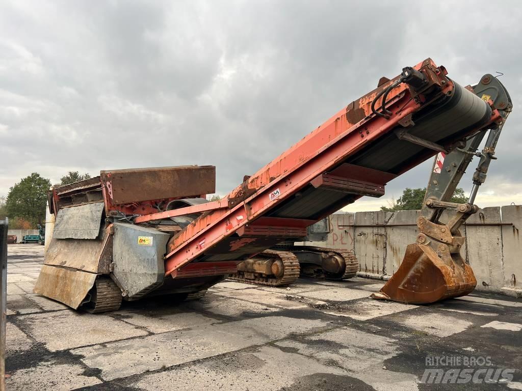 Sandvik QE 140 篩分機
