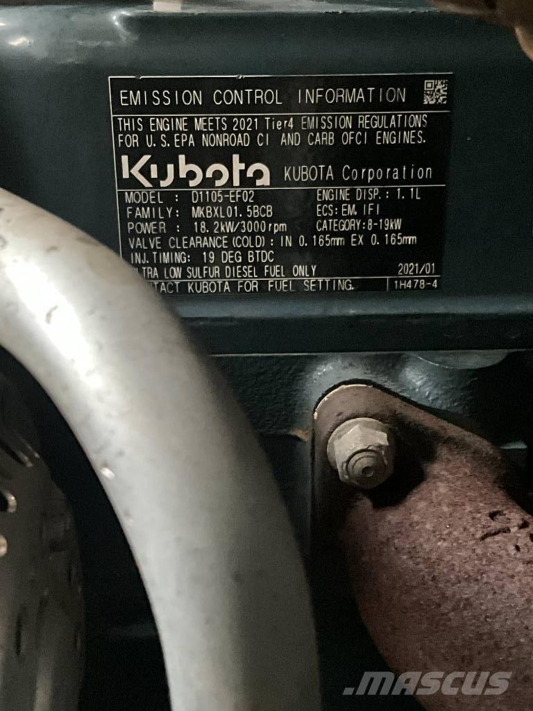 Schäffer 2428 輪胎式裝載機