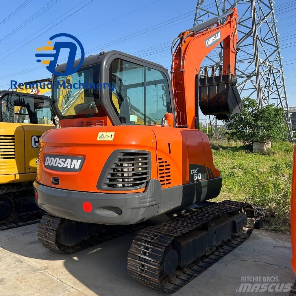 Doosan DX 60 履帶式 挖土機/掘鑿機/挖掘機
