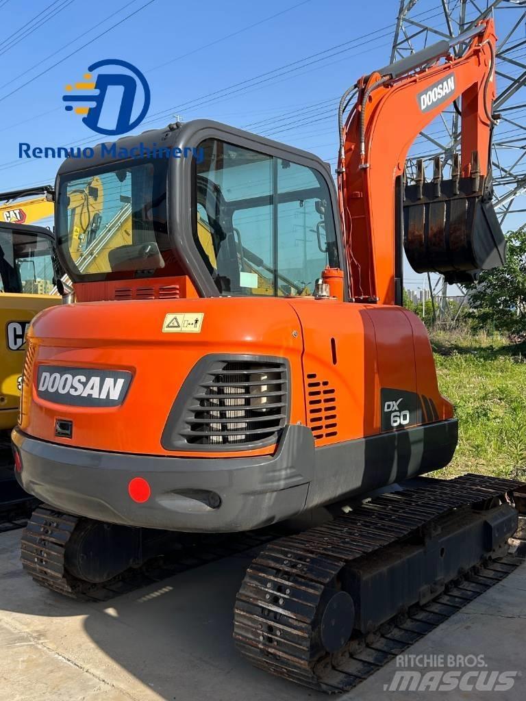 Doosan DX 60 履帶式 挖土機/掘鑿機/挖掘機