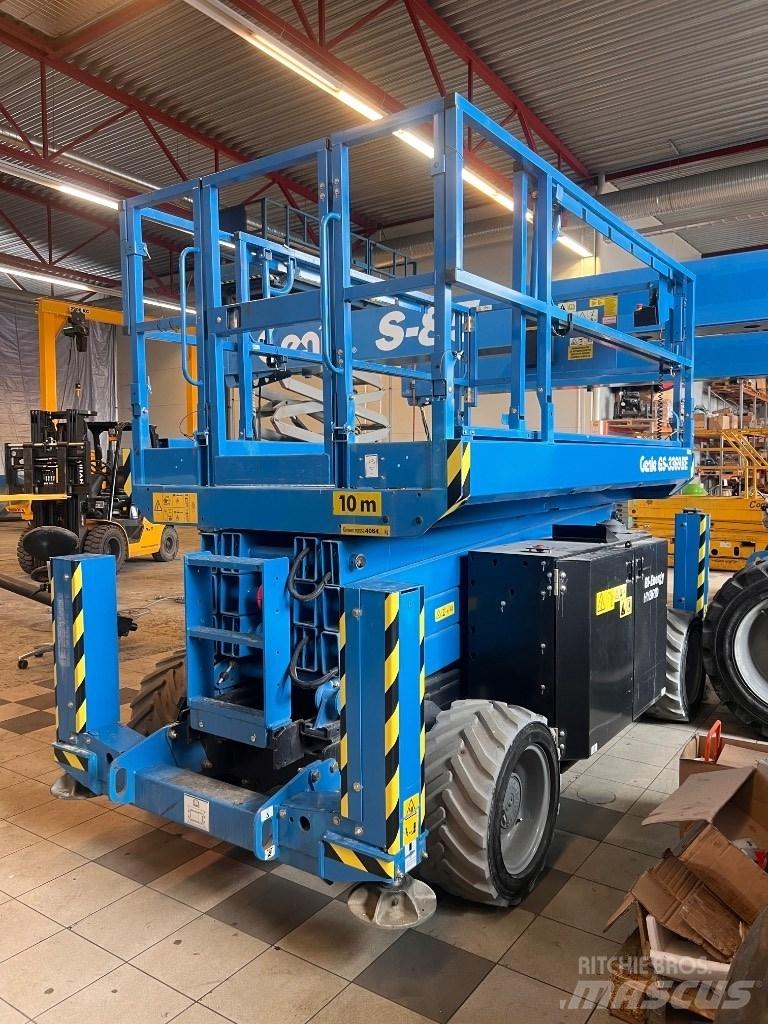 Genie GS 3369 BE 剪式升降機