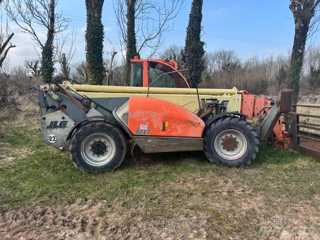 JLG 4017 伸縮臂操作車