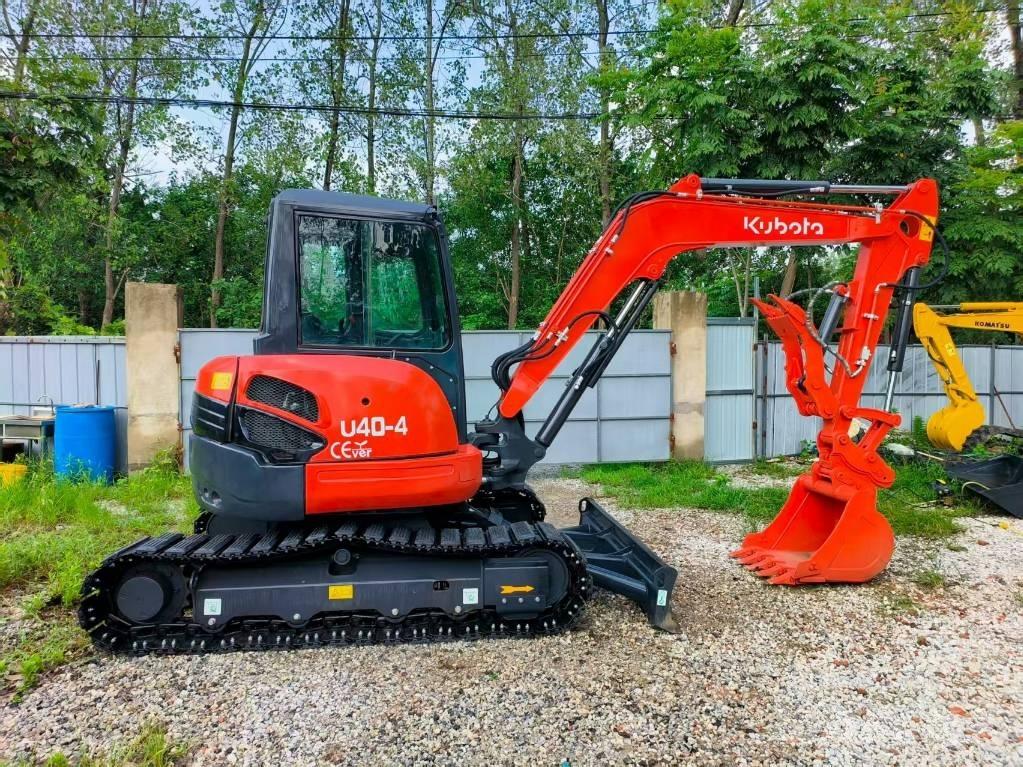 Kubota U 40 小型挖土機/掘鑿機<7t(小型挖掘機)