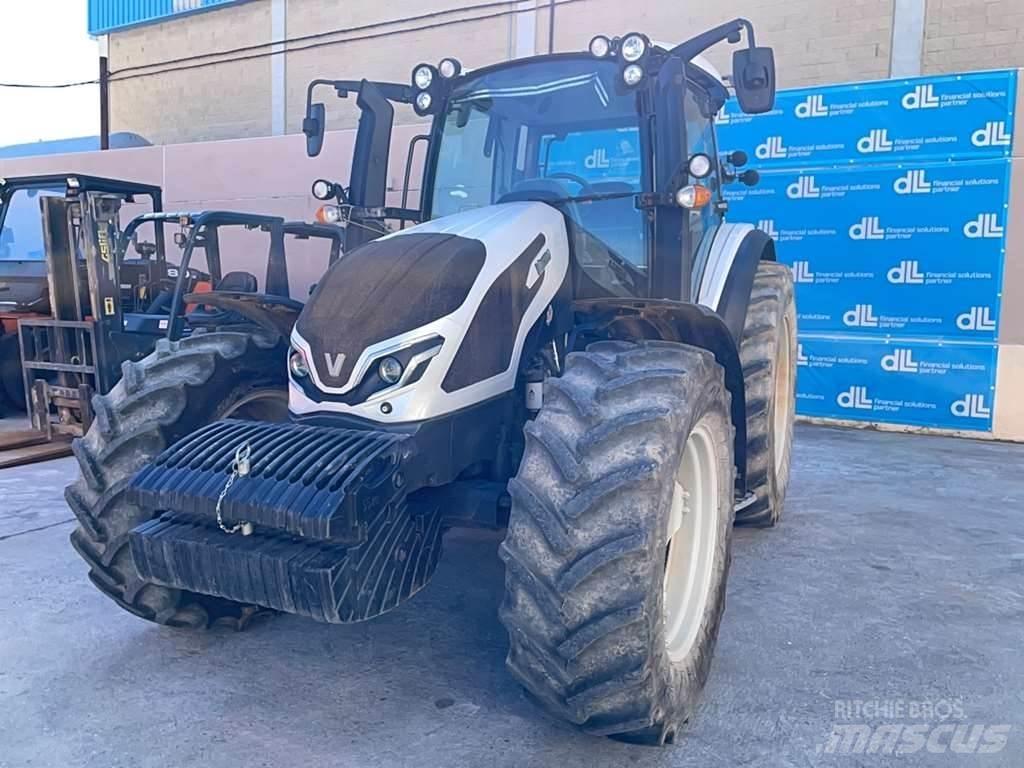 Valtra G115 曳引機