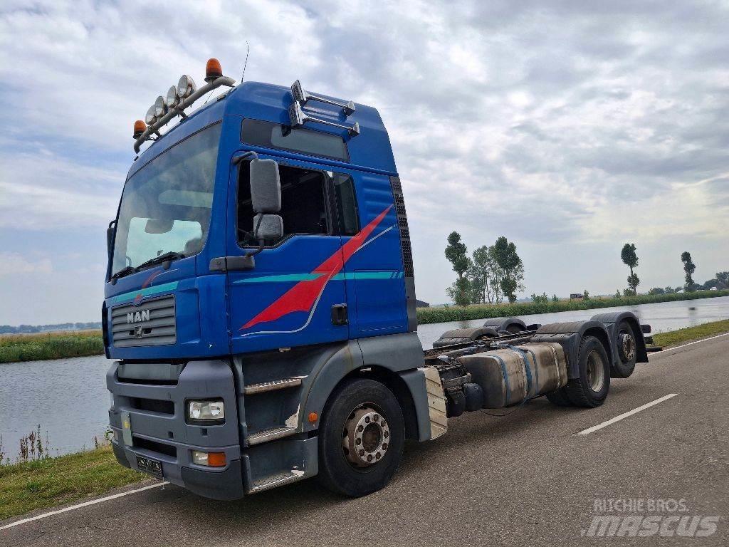 MAN TGA 26.390 6X2 商用底盤車