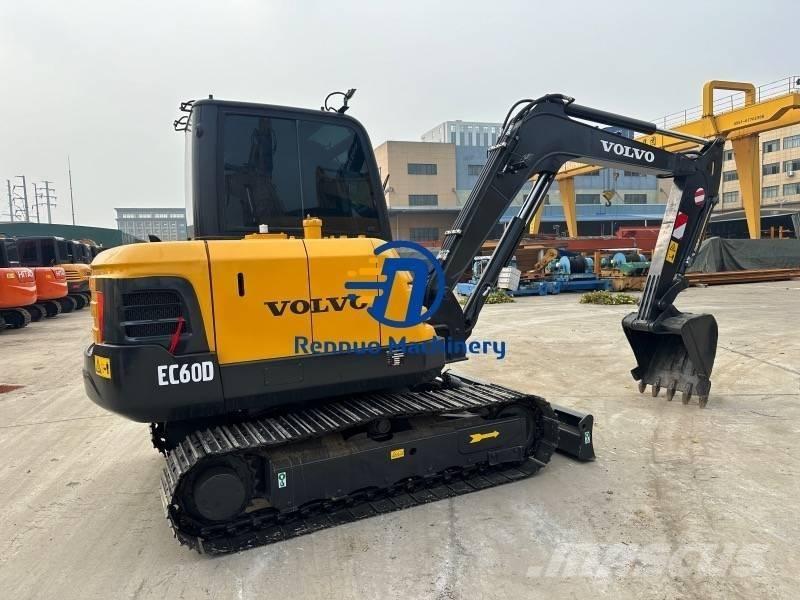 Volvo EC 60 D 小型挖土機/掘鑿機<7t(小型挖掘機)
