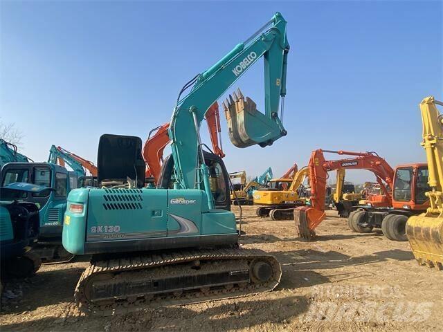 Kobelco SK 130 中型挖土機/掘鑿機/挖掘機 7t-12t