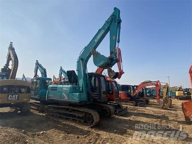 Kobelco SK 130 中型挖土機/掘鑿機/挖掘機 7t-12t