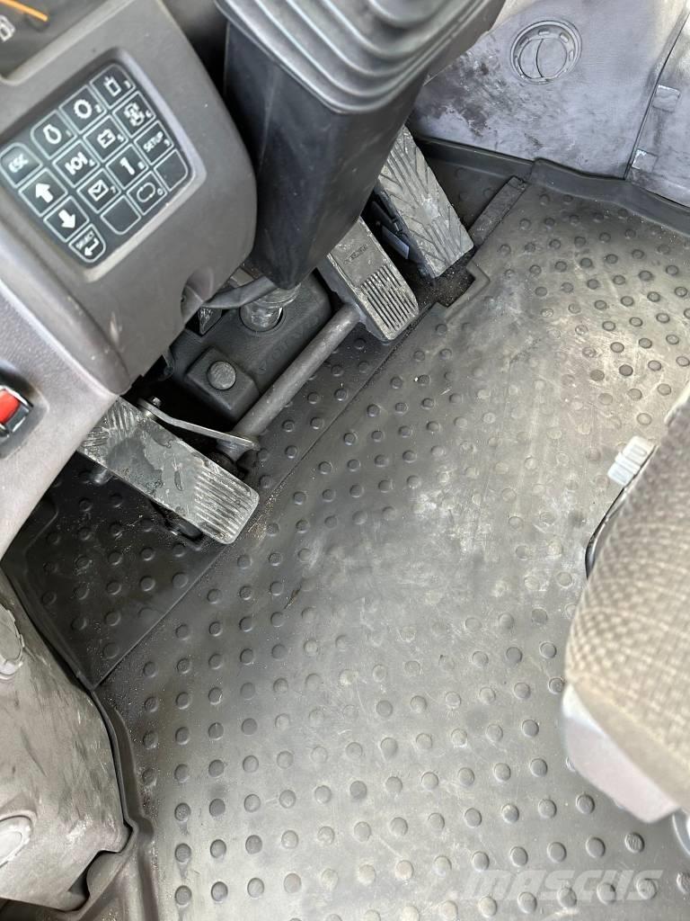 Volvo L180H 輪胎式裝載機