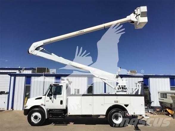 Altec AA600L 卡車裝載高空作業車