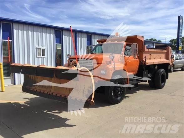 Ford F800 砂鹽撒布機