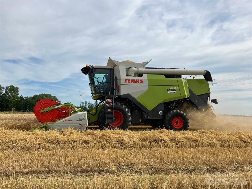 CLAAS Evion 430 聯合收穫機